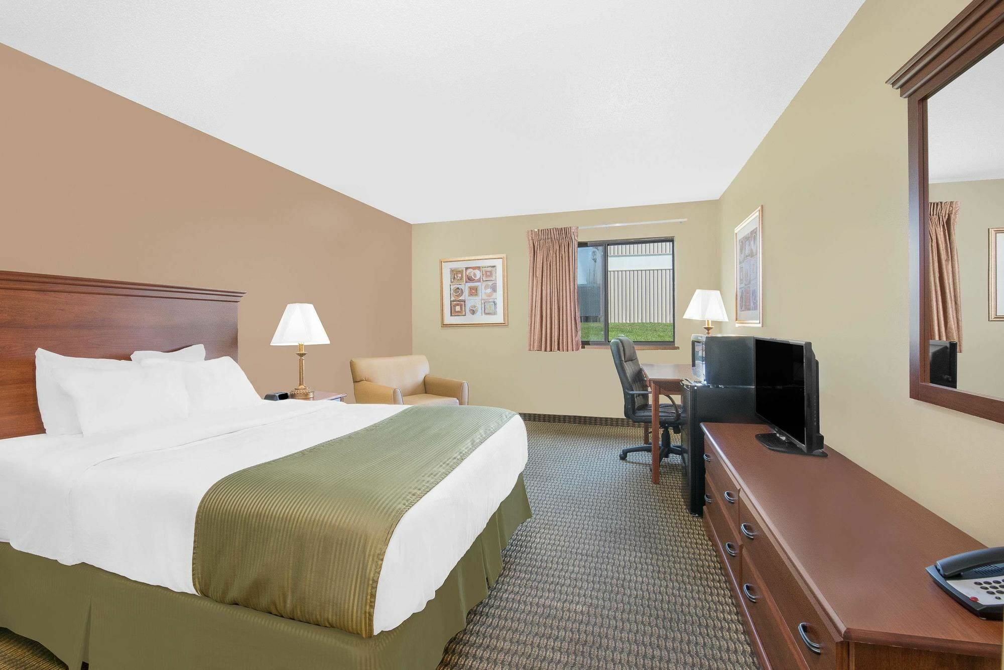 Days Inn By Wyndham Mitchell Sd Eksteriør bilde