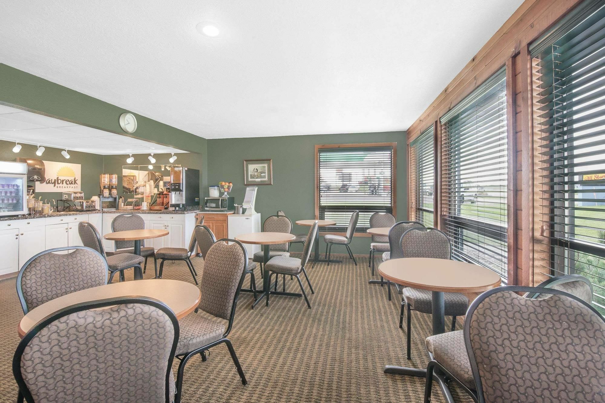 Days Inn By Wyndham Mitchell Sd Eksteriør bilde